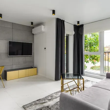 El - Diadem Apartament *