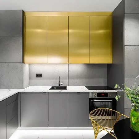 El - Diadem Apartament *