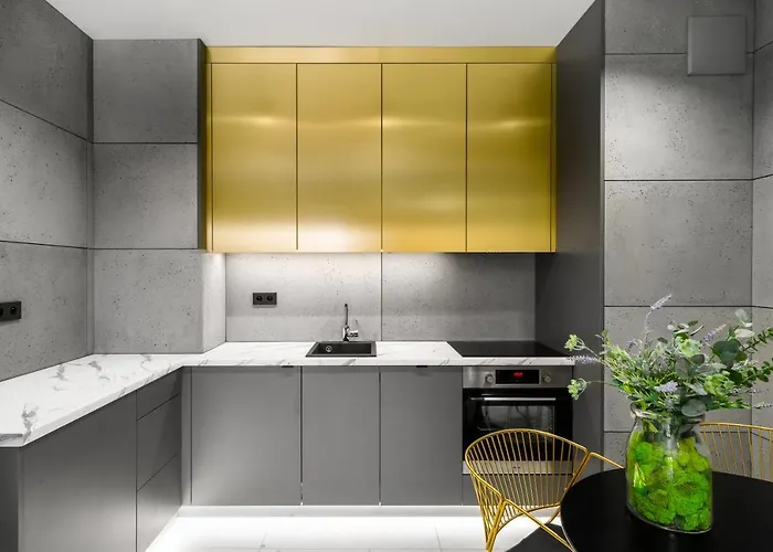 El - Diadem Apartment *